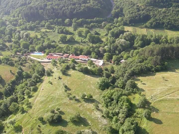 Hotel Divetsite Sliven Екстер'єр фото