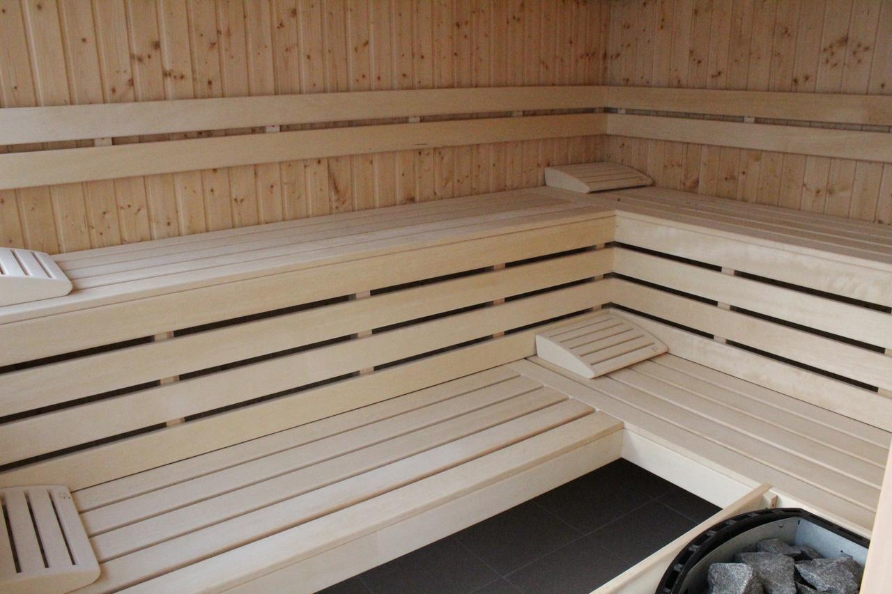 Hotel Divetsite Sliven Екстер'єр фото
