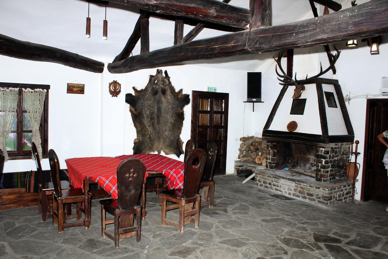 Hotel Divetsite Sliven Екстер'єр фото