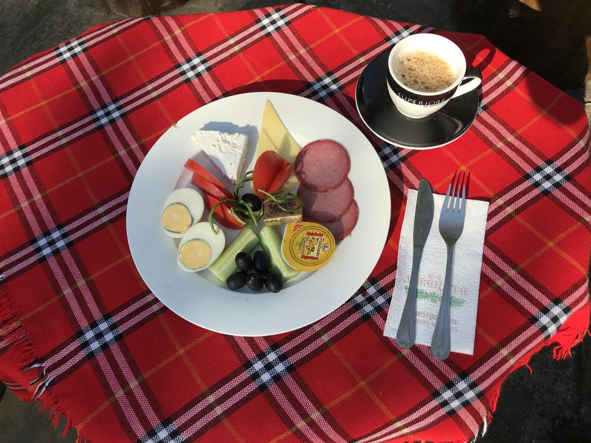 Hotel Divetsite Sliven Екстер'єр фото